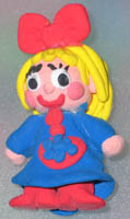 Кукла сделана из массы для лепки