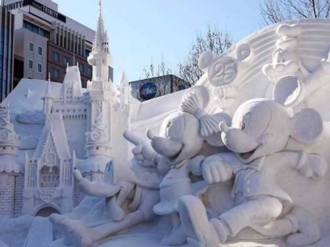 Зимние скульптуры 38 роскошных фигур из снега и льда, фото № 12