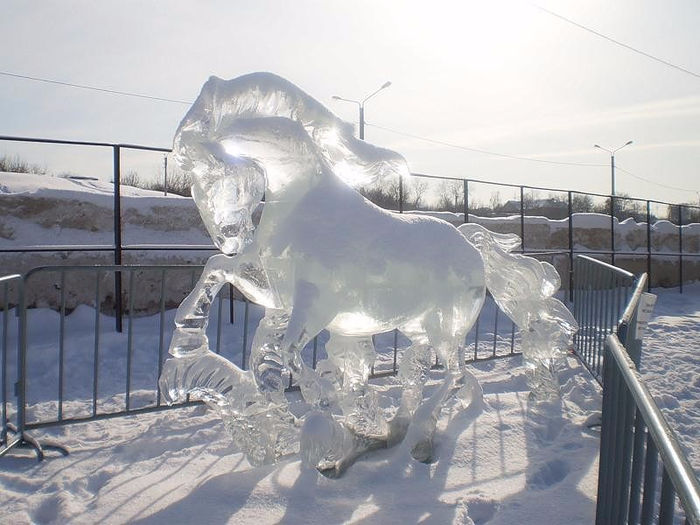 Зимние скульптуры 38 роскошных фигур из снега и льда, фото № 8