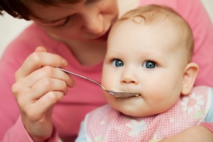 Развитие навыков питания у ребенка