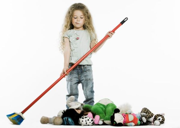 Ребенка нужно мотивировать на уборку. Фото с сайта kaliningrad-room.ru