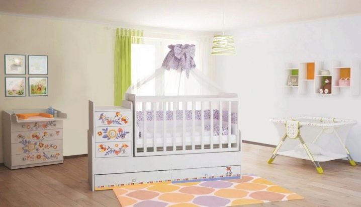 Детские кроватки для новорожденных 