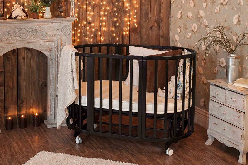 Типы детских кроваток для новорожденных по конструкции - Кровать на колесиках