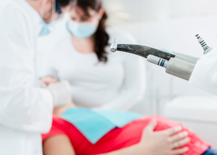 12 ответов на самые популярные вопросы о лечении зубов во время беременности
