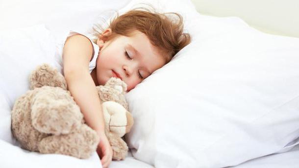 ребенок 2 года плохо ночью спит причины 